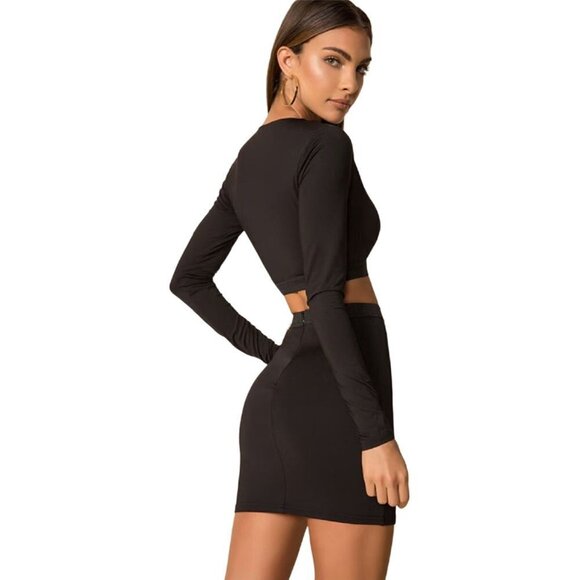 Superdown Crop Long Sleeve Black Revolve Sz S Plunging V Neck Reia Buckle Top - Picture 3 of 8